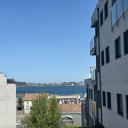 Appartement Holibai, Lisina Apto Parejas Con Piscina,